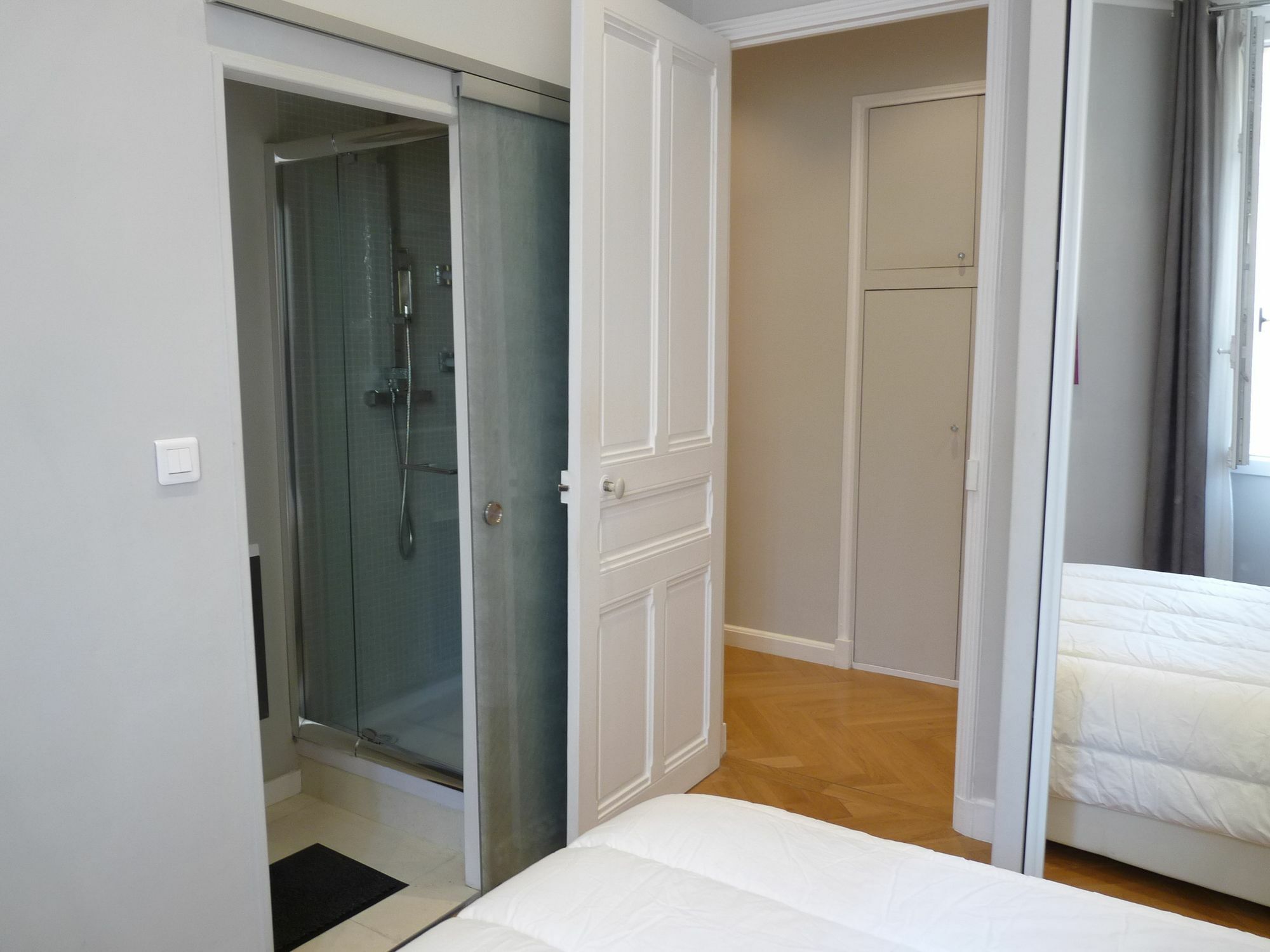 Carnot 50 Appartement *